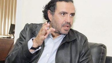 محمود عزت العلايلي ديانته عمره جنسيته زوجته معلومات عنه ويكيبيديا